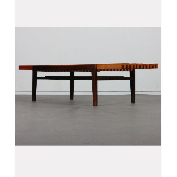 Table basse à lattes d'Europe de l'Est, František Mezulanik - Design d'Europe de l'Est