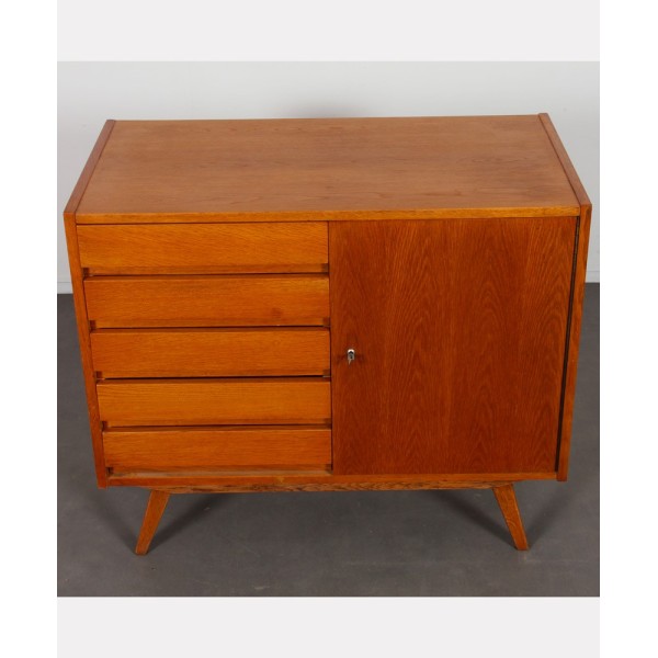 Small vintage oak chest of drawers, Czech design from the 1970s - Eastern Europe design