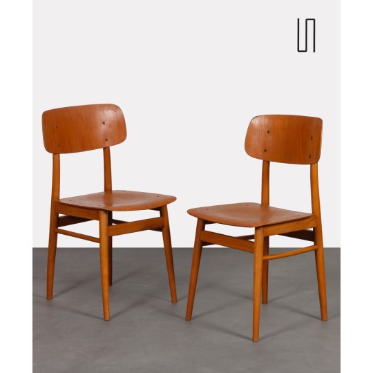 Pair of 2 wooden chairs produced by Ton, 1960s - Eastern Europe design