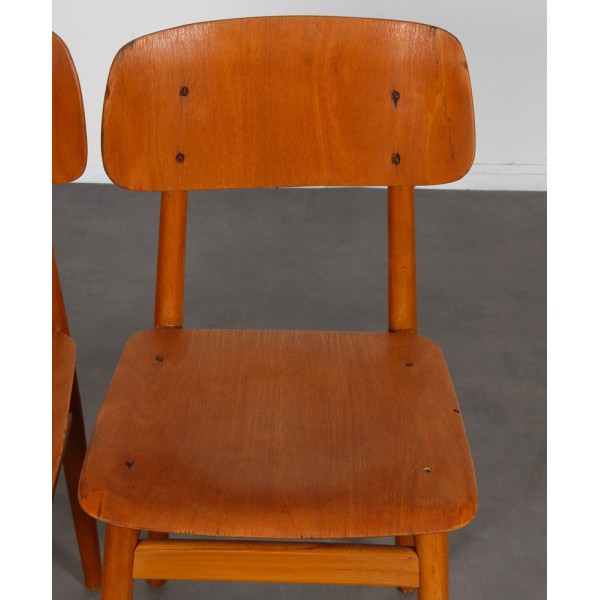 Pair of 2 wooden chairs produced by Ton, 1960s - Eastern Europe design