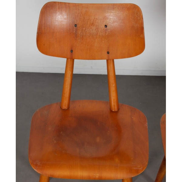 Suite de 3 chaises produites par Ton, 1960 - Design d'Europe de l'Est