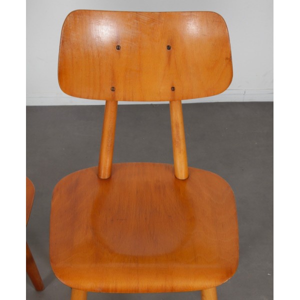 Pair of 2 wooden chairs produced by Ton, 1960s - Eastern Europe design