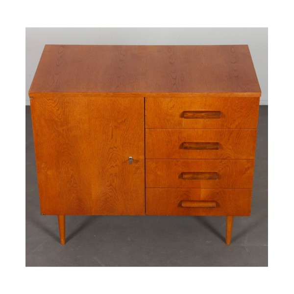 Commode vintage en bois éditée par UP Zavody, 1960 - Design d'Europe de l'Est