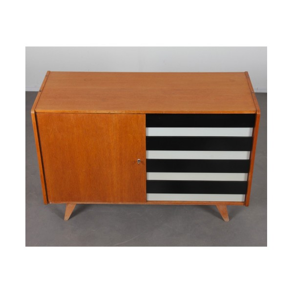 Commode vintage en chêne par Jiri Jiroutek, modèle U458, années 1960 - 