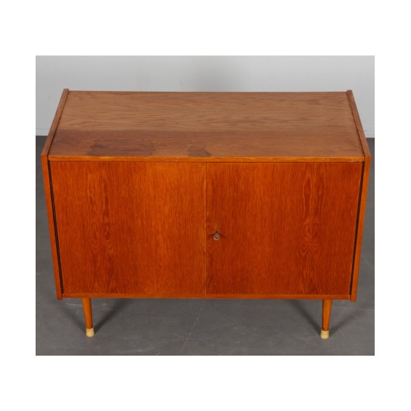 Petite commode pour l’éditeur Zapadoslovenske Nabytkarske Zavody, 1960 - Design d'Europe de l'Est