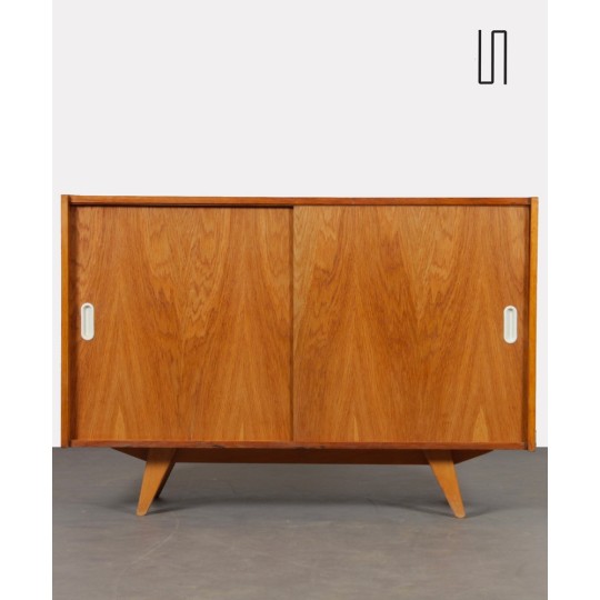 Oak chest, model U-452, by Jiri Jiroutek for Interier Praha, 1960s - 