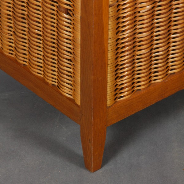 Table basse coffre en osier éditée par Uluv, 1960 - Design d'Europe de l'Est