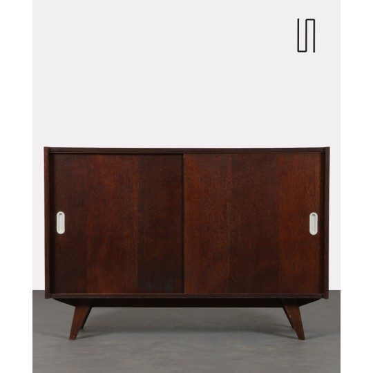 Commode en chêne foncé dessinée par Jiri Jiroutek, modèle U-452, 1960 - Design d'Europe de l'Est