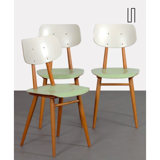 Suite de 3 chaises produites par Ton dans les années 1960 - Design d'Europe de l'Est