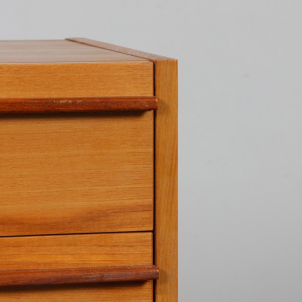 Small vintage wooden chest of drawers by UP Zavody circa 1960 - Eastern Europe design