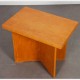 Petite table d'appoint vintage en bois des années 1960 - 