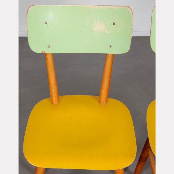 Paire de chaises vintage en bois produites par Ton, 1960 - Design d'Europe de l'Est