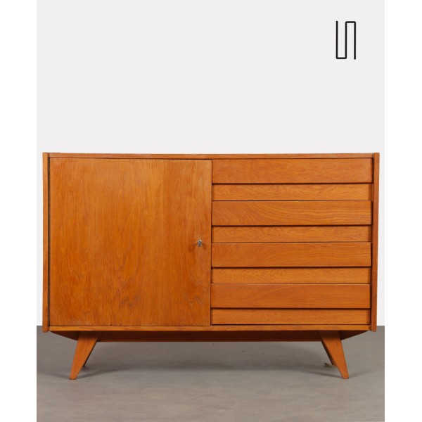 Buffet vintage en chêne par Jiri Jiroutek, modèle U-458, 1960 - Design d'Europe de l'Est