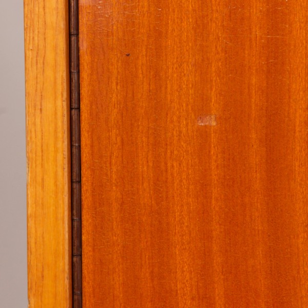 Armoire par Frantisek Mezulanik pour UP Zavody, 1960 - 