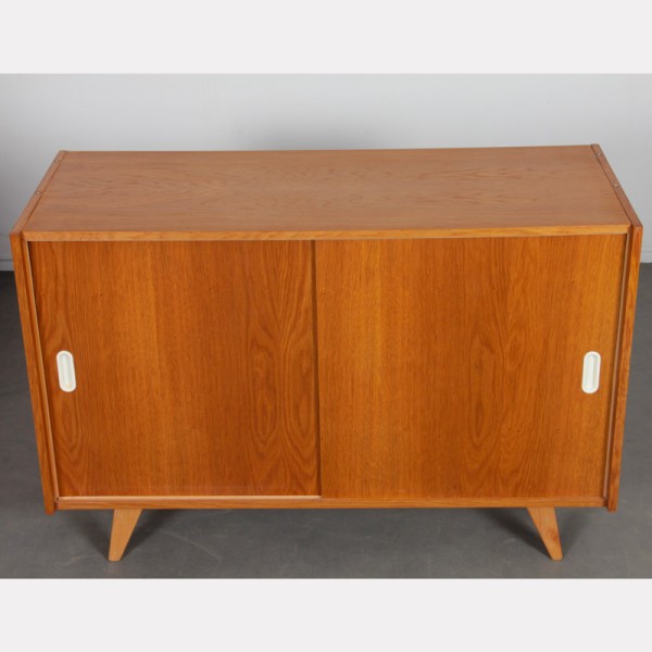 Oak chest, model U-452, by Jiri Jiroutek for Interier Praha, 1960s - 