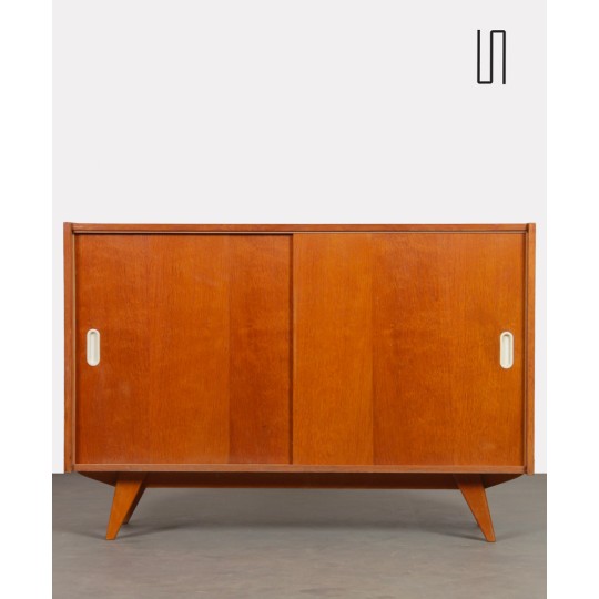 Oak chest, model U-452, by Jiri Jiroutek for Interier Praha, 1960s - 