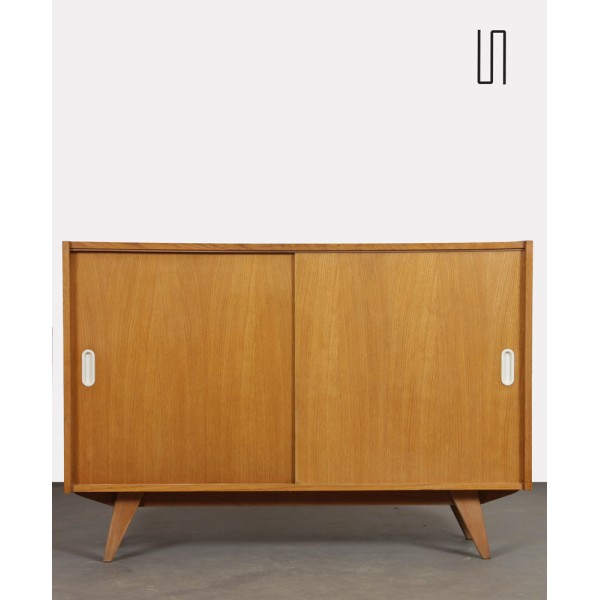 Oak chest, model U-452, by Jiri Jiroutek for Interier Praha, 1960s - 