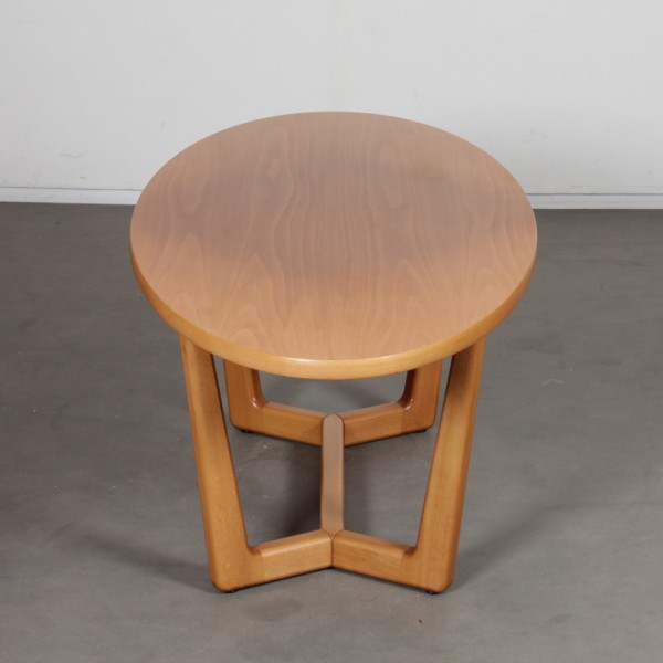 Czechoslovakian oval table Venesa for Dřevotvar, 1970s - Eastern Europe design