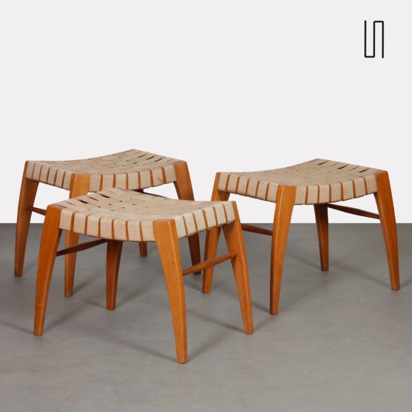 Suite de 3 tabourets tchèques en bois pour Krasna Jizba, 1950 - Design d'Europe de l'Est