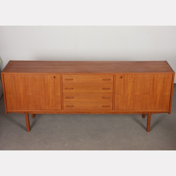 Sideboard produced by Interier Praha, 1960s - 