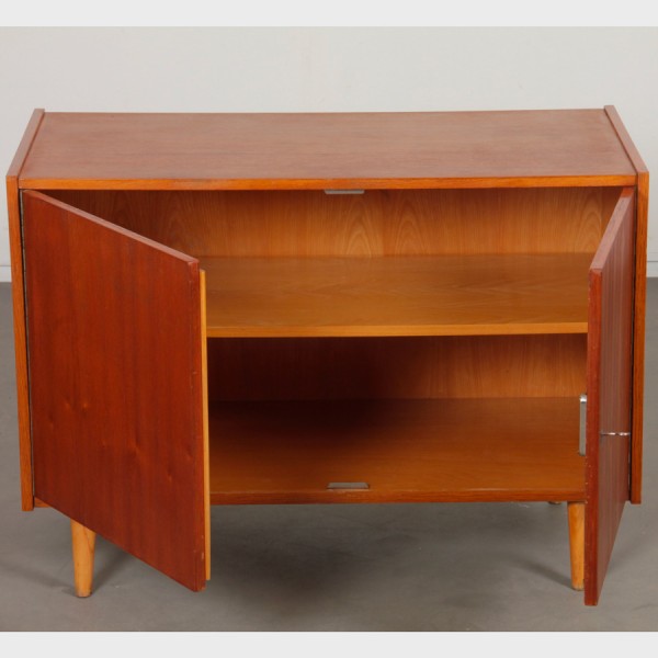 Commode pour l’éditeur Zapadoslovenske Nabytkarske Zavody, 1960 - Design d'Europe de l'Est