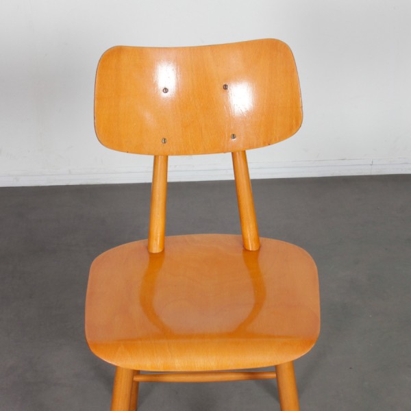 Suite de 3 chaises en bois produites par Ton, 1960 - Design d'Europe de l'Est