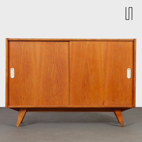 Oak chest, model U-452, by Jiri Jiroutek for Interier Praha, 1960s - 