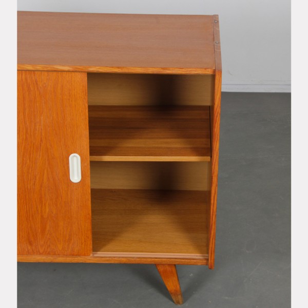 Oak chest, model U-452, by Jiri Jiroutek for Interier Praha, 1960s - 