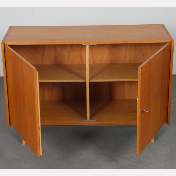 Commode vintage par Jiroutek pour Interier Praha modèle U-450, 1960 - Design d'Europe de l'Est