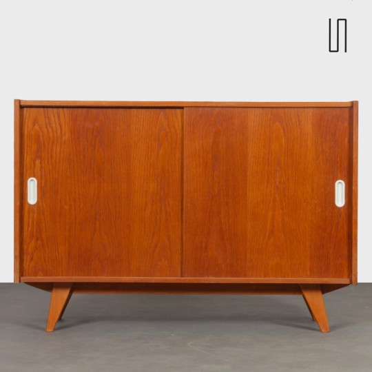 Oak chest, model U-452, by Jiri Jiroutek for Interier Praha, 1960s - 