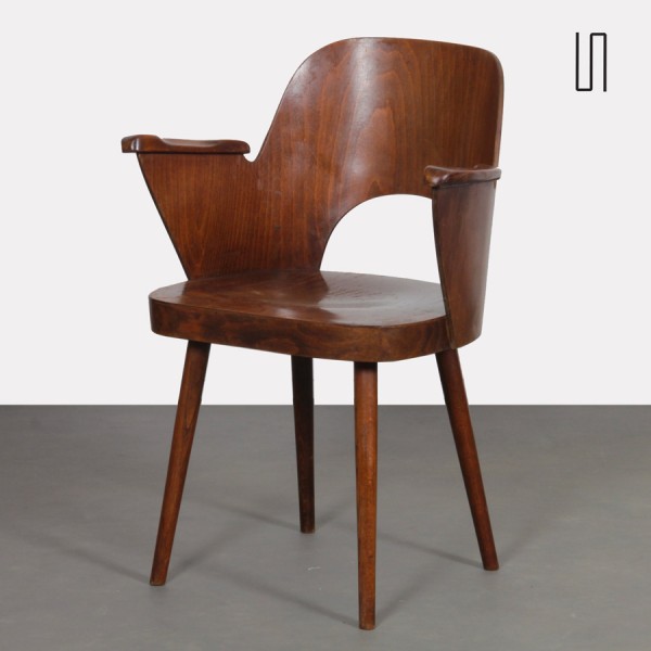 Wooden armchair by Lubomir Hofmann for Ton, 1960s - 