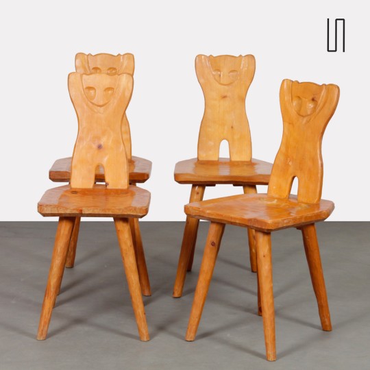 Suite of 4 wooden chairs with zoomorphic backs, 1960s - 