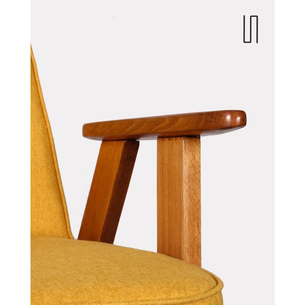 Paire de fauteuils polonais, modèle 366, par Jozef Chierowski - Design d'Europe de l'Est