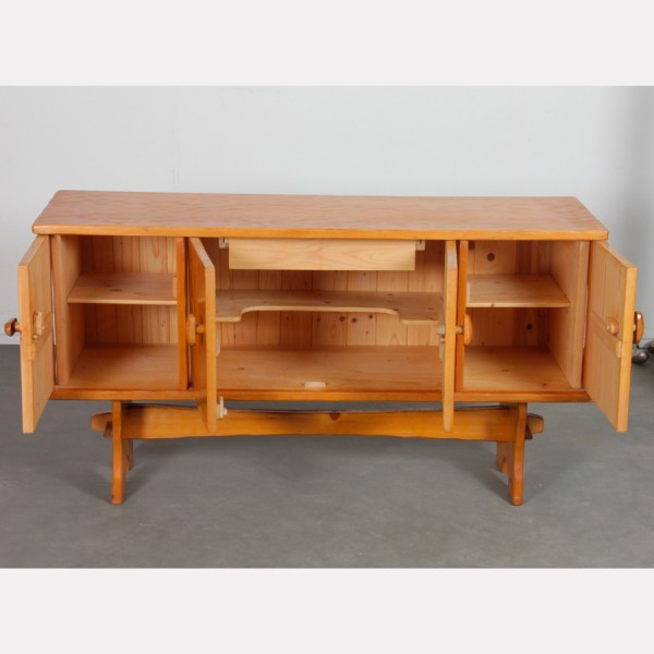 Gouge-worked pine sideboard, 1960s - 