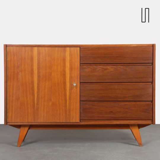 Rangement vintage en chêne par Jiri Jiroutek, modèle U-458, 1960 - Design d'Europe de l'Est