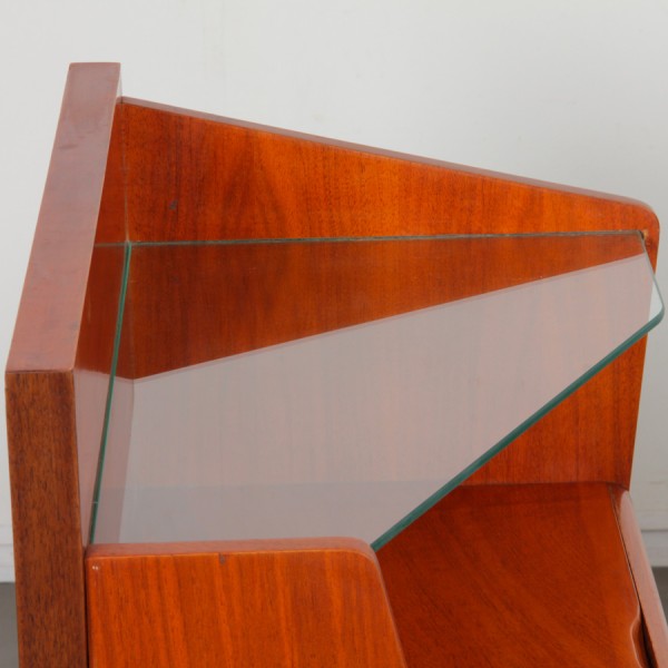 Pair of vintage nightstands dating from the 1960s - Eastern Europe design