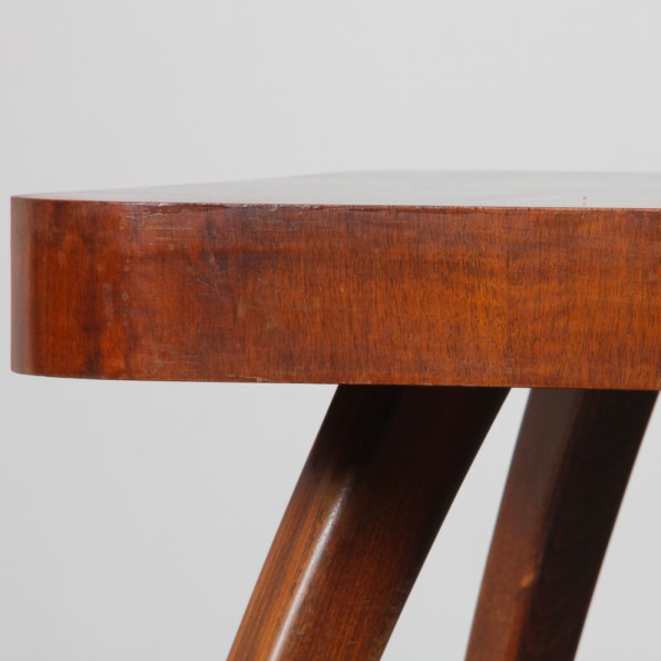 Table par Jindrich Halabala pour UP Zavody, 1940 - Design d'Europe de l'Est