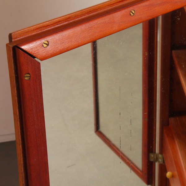 Petite armoire en bois des années 1940 - 