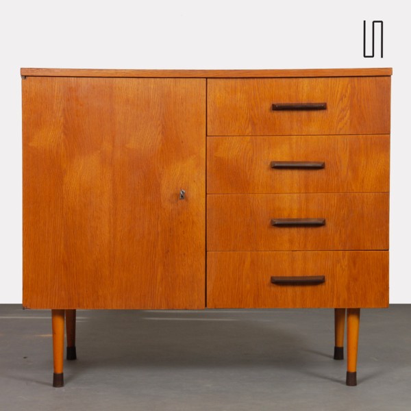 Commode vintage en bois éditée par UP Zavody, 1960 - Design d'Europe de l'Est