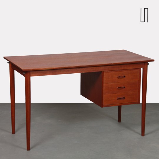Scandinavian desk by Arne Vodder for Sigh & Sons, 1960s - Scandinavian design