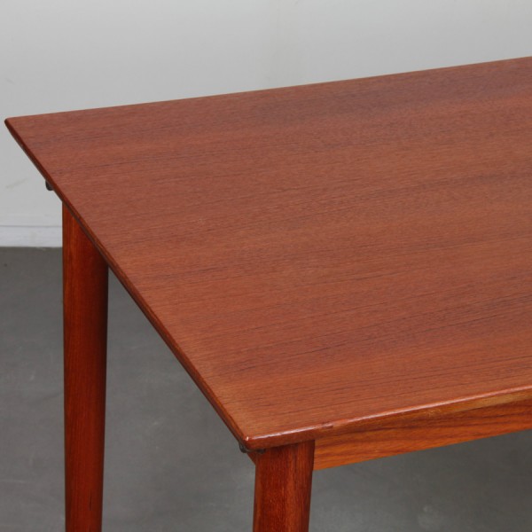 Scandinavian desk by Arne Vodder for Sigh & Sons, 1960s - Scandinavian design