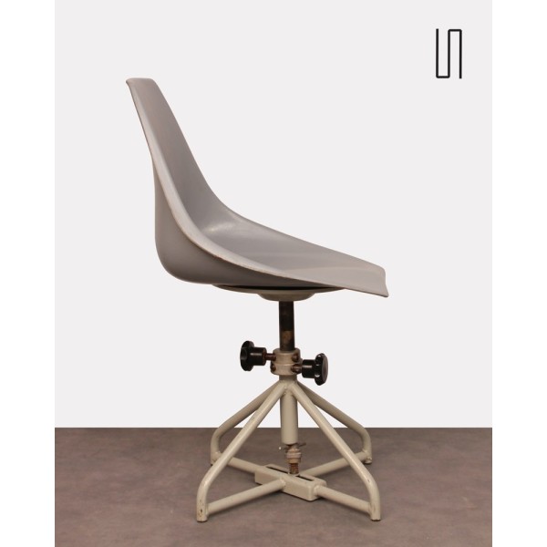 Chaise d'Europe de l'Est par Miroslav Navratil pour Vertex - Design d'Europe de l'Est