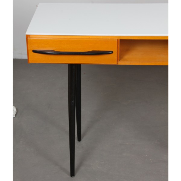 Bureau par Mojmir Pozar pour UP Zavody, 1960 - Design d'Europe de l'Est