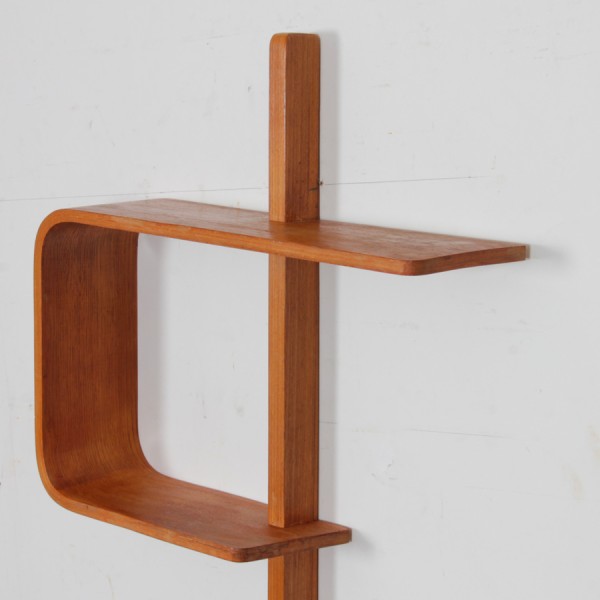 Etagère murale par Ludvik Volak pour Drevopodnik Holesov, 1960 - Design d'Europe de l'Est