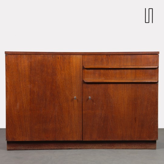 Commode vintage en bois éditée par UP Zavody, 1960 - Design d'Europe de l'Est