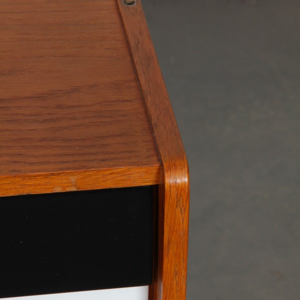 Commode jaune et noire, modèle U-453, par Jiri Jiroutek, 1960 - Design d'Europe de l'Est