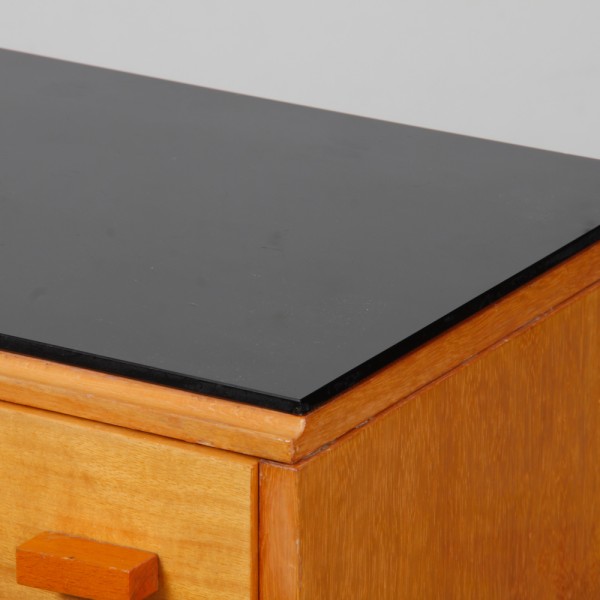Table de nuit éditée par Novy Domov, 1970 - Design d'Europe de l'Est
