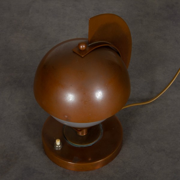 Lampe moderniste en métal des années 1930 - 