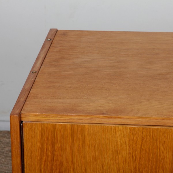 Commode vintage, Jiroutek pour Interier Praha, modèle U-458, vers 1960 - Design d'Europe de l'Est