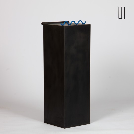Garbage can by Nemo, circa 1985 - 